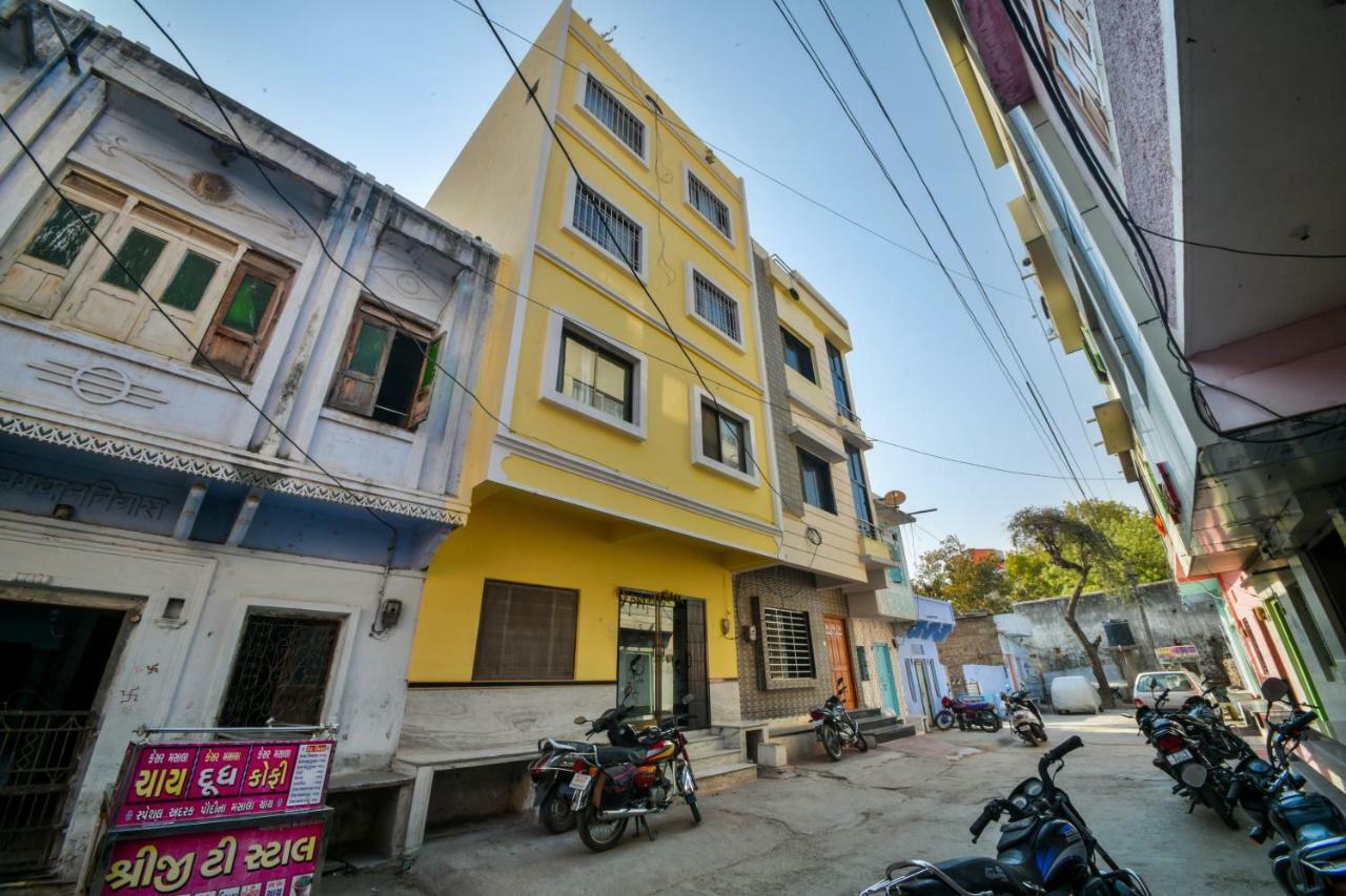 Hotel Vinayaka Nathdwara Exterior photo